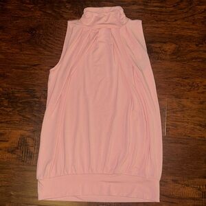 EUC Zenana Pink Sleeveless Top (M)